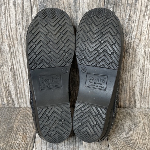 Sanita Agda Floral Textured Comfort Professional Slip On Shoes Black 39 (US 8) - Picture 8 of 10